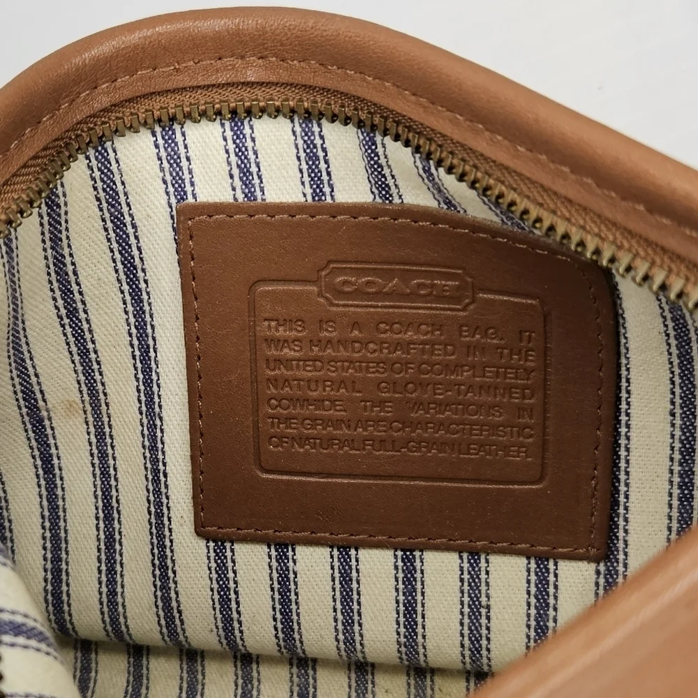 Coach Vintage 7165 British Tan Leather Chunky Case Pouch , Clutch Bag – USA Made